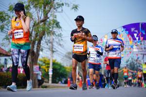 BIB: 46788, 41328
                            <button type="button" onclick="openModal(10085263)" class="btn btn-primary btn-sm float-right btn-popup" data-toggle="modal" data-target=".modal-high-quality">
                        <i class="fas fa-shopping-cart"></i> Add to Cart
                    </button>
                                            <button type="button" onclick="isThisMe(10085263, true)" class="btn btn-success btn-sm float-right btn-popup btn-isme hidden" data-toggle="tooltip" data-placement="bottom" title="นี่คือรูปของคุณใช่ไหม คลิกที่นี่เพื่อเอาเข้าอัลบั้ม">
                        <i class="fas fa-plus"></i> Add to album
                    </button>
                    <button type="button" onclick="isThisMe(10085263, false)" class="btn btn-warning btn-sm float-right btn-popup btn-isnotme hidden">
                        <i class="fas fa-ban"></i> Remove from album
                    </button>